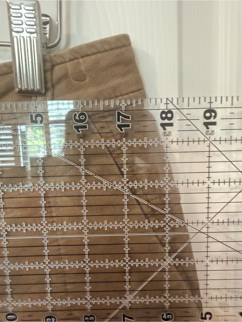 Kut from the Kloth Cropped Wide-Leg Corduroy Pants in Camel - Picture 7 of 7